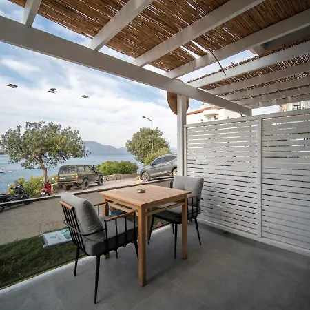 Gueney'in 5 Odasi Aparthotel Datça